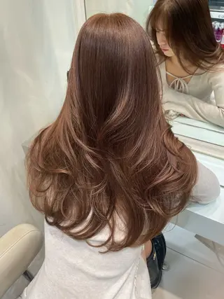 ロング カラー 🩵yui /毛流れパーマ🪽のヘアスタイル