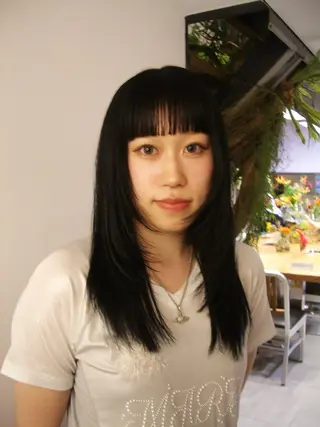 ミディアム カラー marino マリノのヘアスタイル