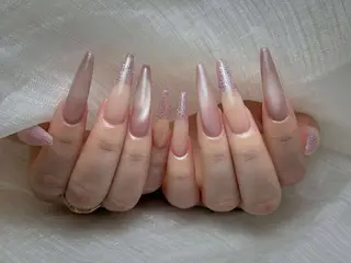 ネイル NIE MoMoのネイルデザイン