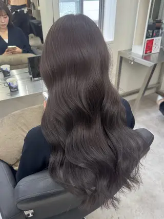 ロング カラー 🎀盛れる顔周り×レ イヤー×透明感/米田のヘアスタイル