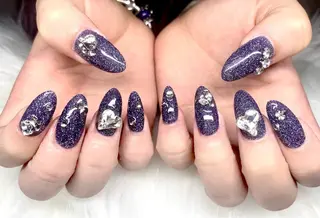 ネイル Hi Beauty 渋谷(ネイル、ハイパーナイフ6、脂肪れいきゃく、マッサージ＆エステサロン)所属・Hi beauty 渋谷のネイルデザイン