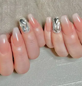 ネイル Liennail 持込デザインやり放題のネイルデザイン