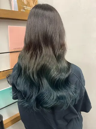 セミロング 難波 茜のヘアスタイル