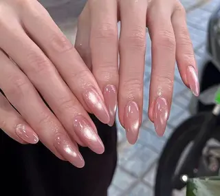 ネイル T. Leeのネイルデザイン