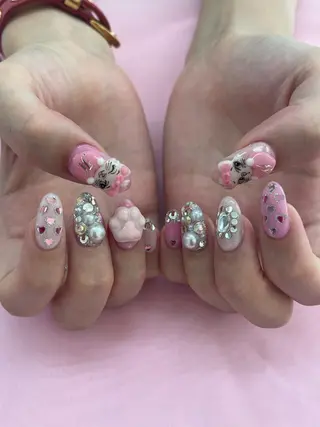 ネイル 五十嵐 美智のネイルデザイン