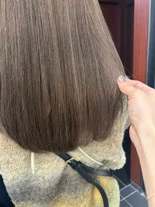 セミロング カラー 垢抜けヘア 韓国ヘア銀座近下菜央のヘアスタイル