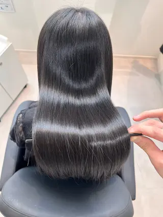 ミディアム 髪質改善IENA店長 小泉拓のヘアスタイル