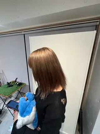 ミディアム カラー ＼ブリーチ頑張る れれ／のヘアスタイル