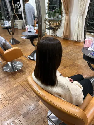 セミロング カラー 高野 志穏のマツエク・マツパデザイン