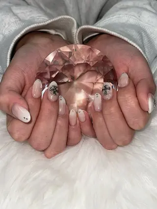 ネイル Basic本厚木店 𝑨𝒀𝑼✨️のネイルデザイン