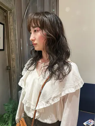 ロング パーマ Vibe所属・hanami パーマ/透明感カラーのヘアスタイル