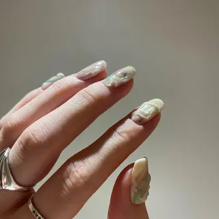 ネイル lilbondir. chiharuのネイルデザイン