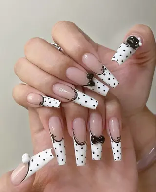 ネイル hello.nail所属・Horie 雪のネイルデザイン