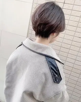 ショート ショート、ボブ シマダマサトのヘアスタイル