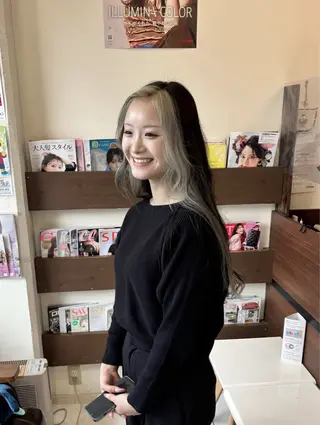 ロング カラー 小野 友暉のヘアスタイル