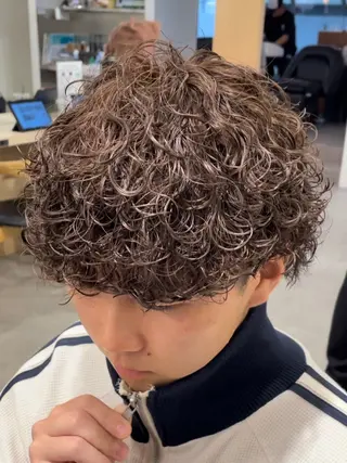 ミディアム パーマ メンズ fifth 名駅所属・深谷 侑亮のヘアスタイル