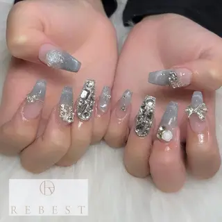 ネイル REBEST🎀 付け放題のネイルデザイン
