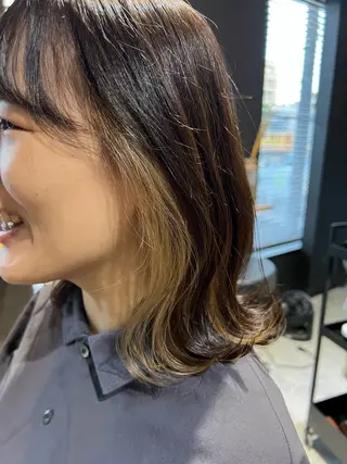 カラー 久永 菫のヘアスタイル