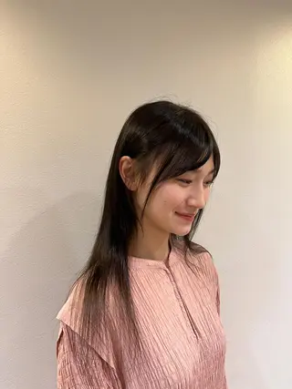 カラー ZINA所属・木下 実優のヘアスタイル