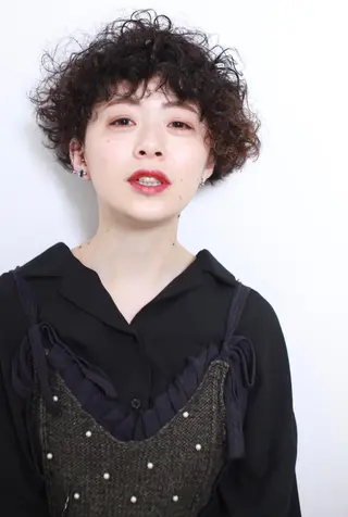 ショート 【白髪ぼかし】 愛甲竜佑のヘアスタイル