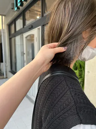 ミディアム BE HERE NOW N°04野々市三納店所属・イタヤ マイカのヘアスタイル