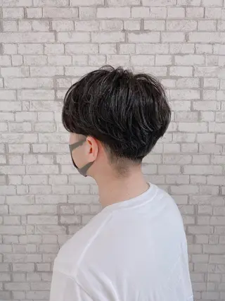 ショート パーマ ヘアアレンジ メンズ ブリーチなし艶カラー 東家のヘアスタイル