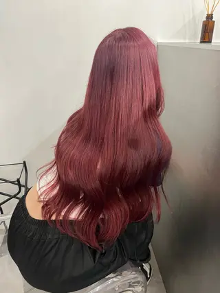 ロング カラー 🩷Yui🩷 大人可愛い艶カラーのヘアスタイル