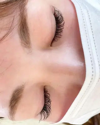 マツエク・マツパ 𝑆𝑈𝑁𝑁𝑌 ɴᴇᴡ ᴏᴘᴇɴ☀️の眉毛・アイブロウイメージ