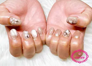ネイル CROWN プライベートサロンのネイルデザイン