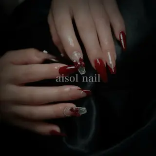 ネイル Aisol nail salonのネイルデザイン