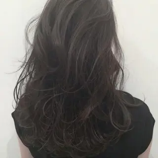 ロング 🧶根本 風鈴🧶のヘアスタイル