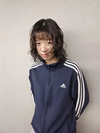 パーマ セミロング 片岸 信征のヘアスタイル