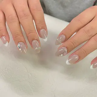 ネイル b'6 by Stir所属・b'6 SAKINAのネイルデザイン