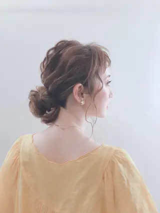 ヘアアレンジ 透明感カラー 山中のヘアスタイル