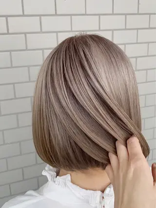 ショート カラー 🧸ミルクティー🧸 kousei🧸のヘアスタイル