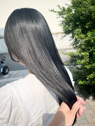 ロング LINOA/ブリーチ なしカラー🌺/偉楓のヘアスタイル