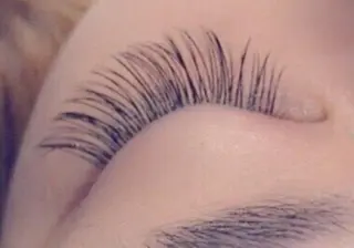 マツエク・マツパ 艶髪育成サロン 京橋　shinのヘアスタイル