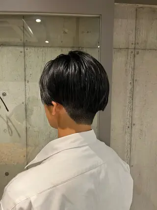 メンズ 傷ませないカラー・ ボブ・リクト💥のヘアスタイル