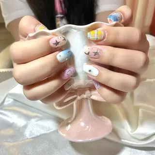 ネイル e-up by boss所属・e-up nail Arisaのネイルデザイン