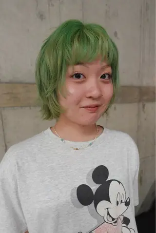 カラー wewe: momoeのヘアスタイル