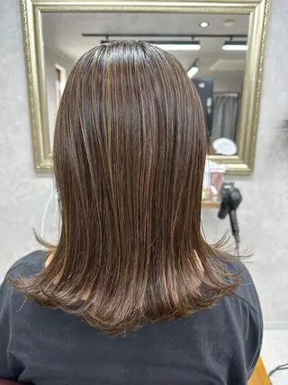 セミロング カラー 髪質改善サロン Lien深井店のヘアスタイル