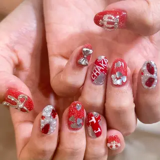 ネイル yu ri 🌹のネイルデザイン