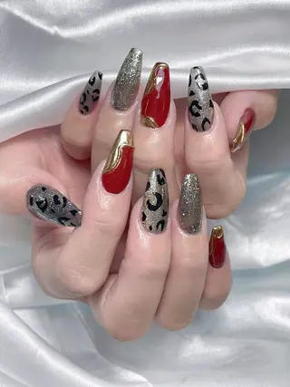 ネイル LEELA NAIL STUDIO所属・LEELA NAIL STUDIOのネイルデザイン