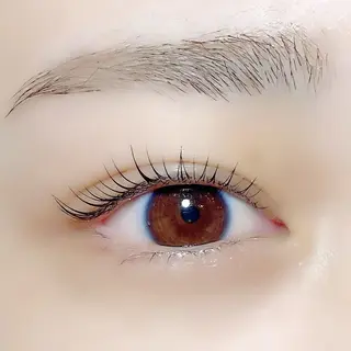 マツエク・マツパ RiCHE吉祥寺店所属・Yuriko⭐️ まつげ/眉毛のマツエク・マツパデザイン