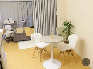 WHITE AQUA 北千住店のエステ・リラクイメージ