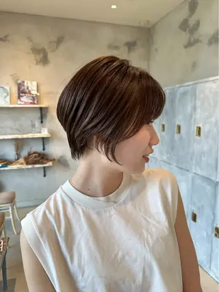ショート カラー モトムラ アミのヘアスタイル