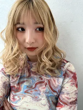 セミロング カラー ヘアアレンジ 似合わせレイヤー 海外風レイヤーmioのヘアスタイル