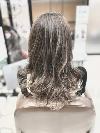 ロング 宮内 修平のヘアスタイル
