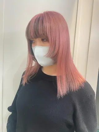 セミロング カラー 艶ハイトーン👑♡ NATSUKIのヘアスタイル