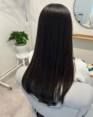 ロング カラー 矢口 綾乃のヘアスタイル